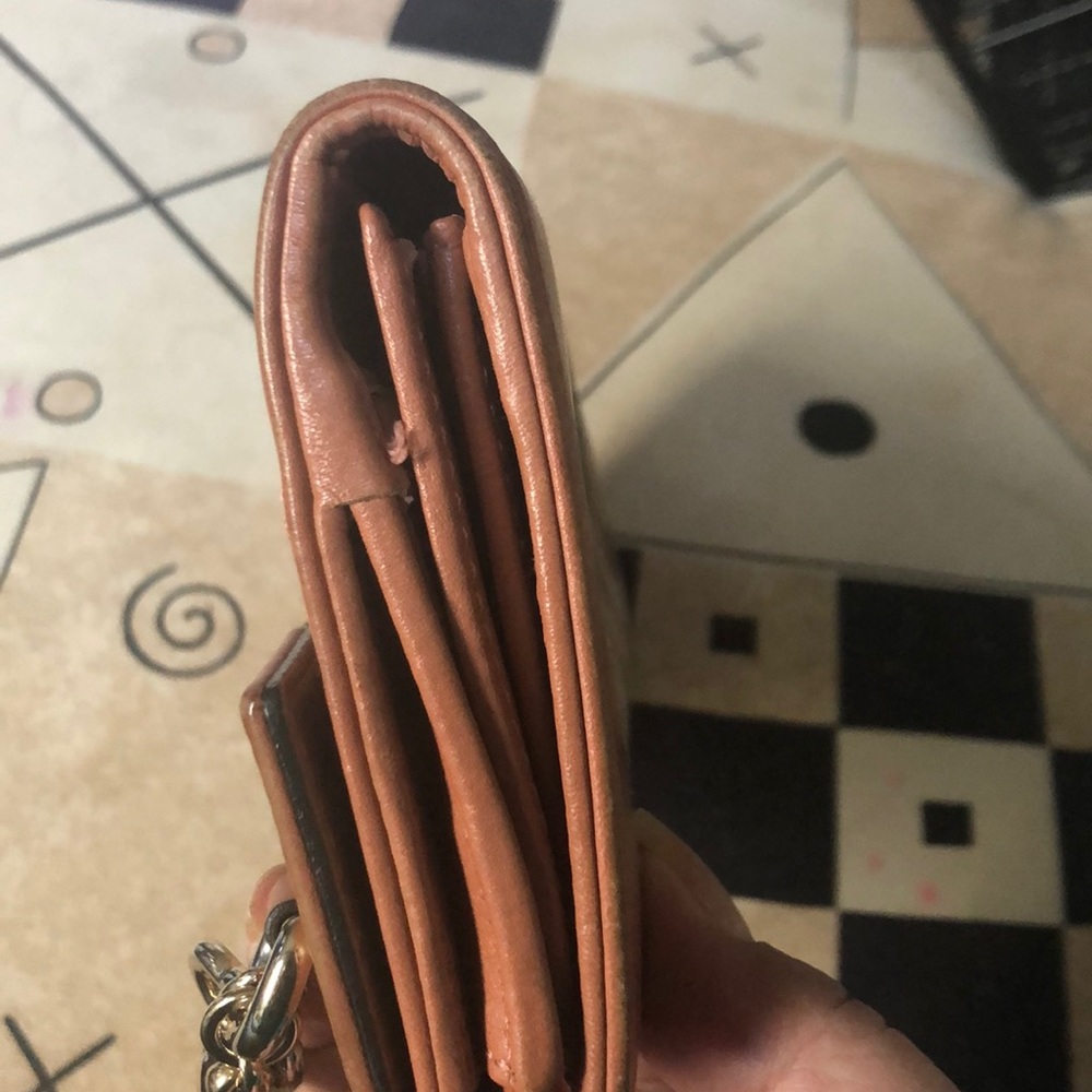 Gucci Wallet - Picture 7 of 10